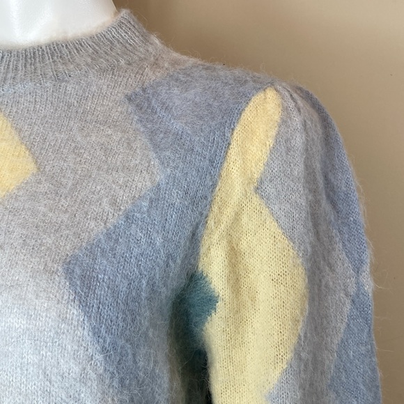 🐲💙 J.Crew Diamond checked  Cropped Sweater - Picture 3 of 15